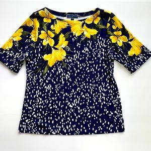 Karen Scott Blue/Yellow/White Short Sleeve Crew Neck Floral Tee Size Large NWOT